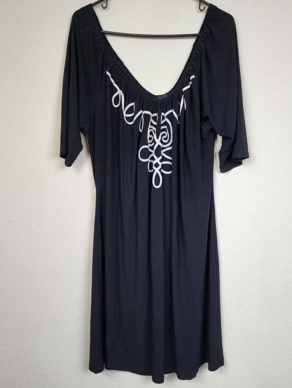 Tiana B XL Black Embroidered Dress